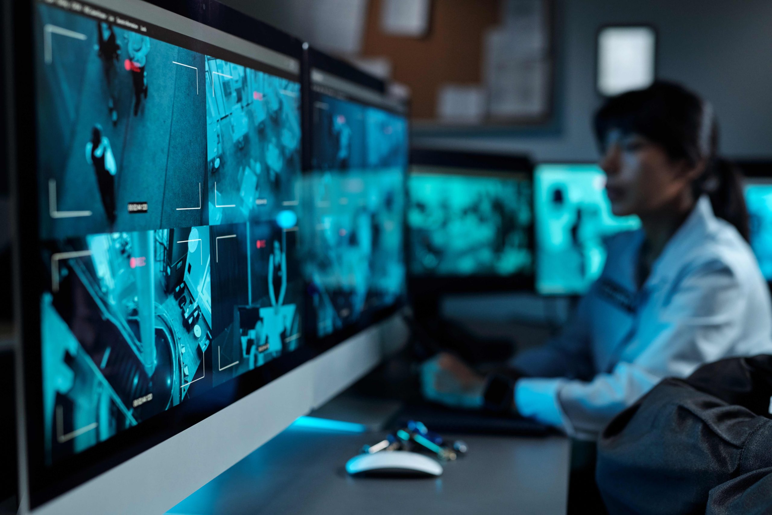 computer-screen-with-cctv-video-2024-05-23-19-05-16-utc